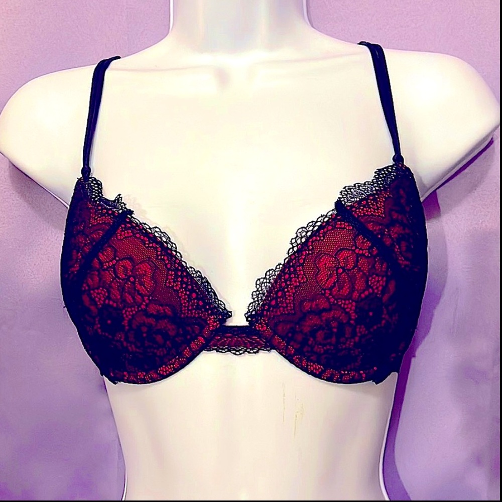 Unique Multi-Way Sexy Red & Black Floral Lace Bra
